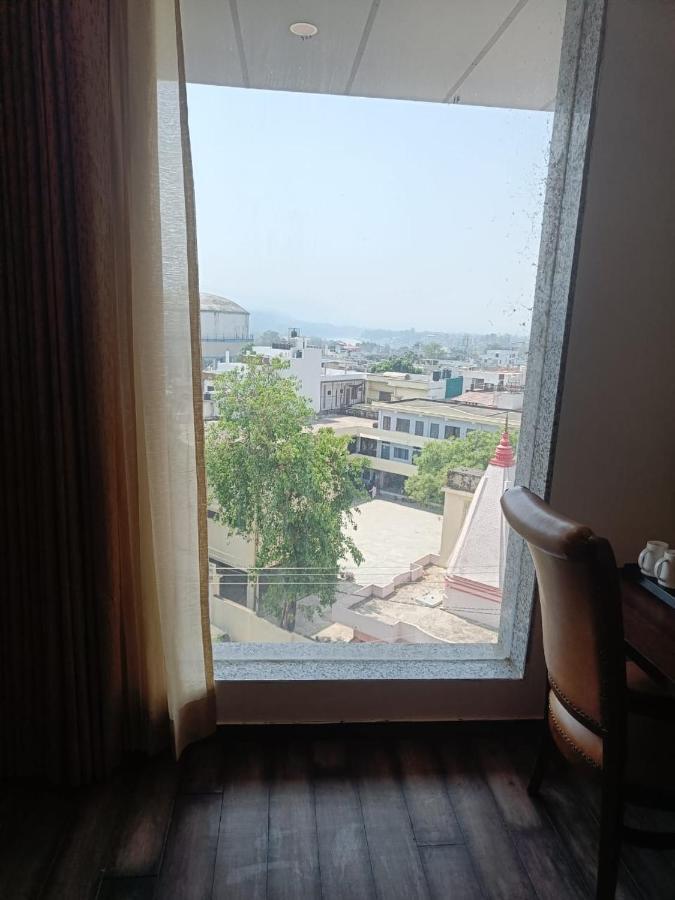 Hotel The Vilana A Unit Of Jg Developers Rishikesh Luaran gambar