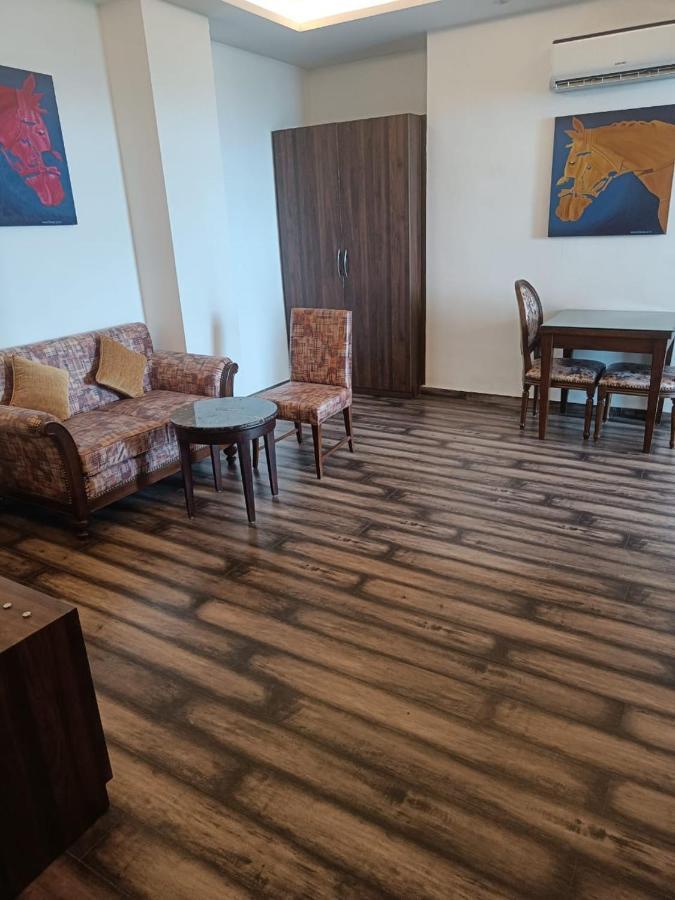 Hotel The Vilana A Unit Of Jg Developers Rishikesh Luaran gambar