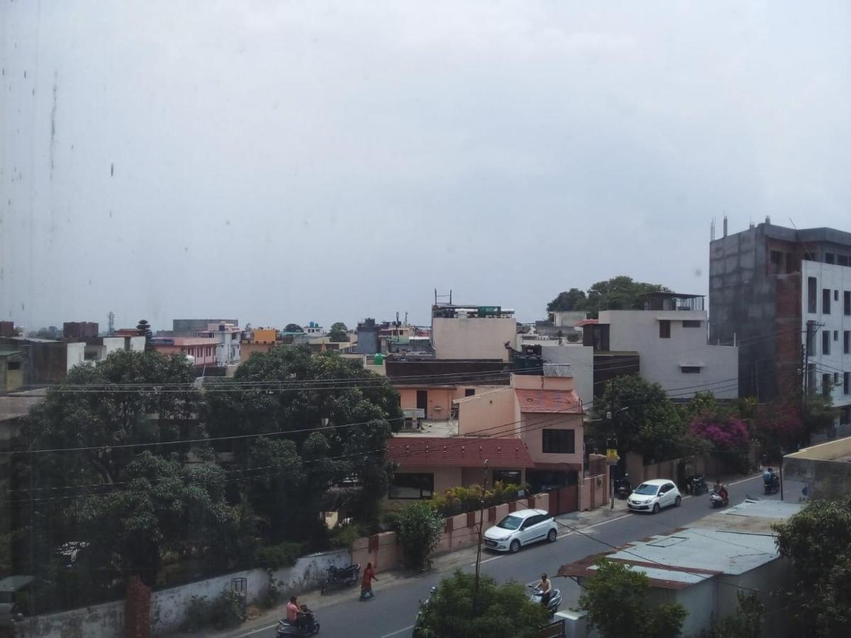 Hotel The Vilana A Unit Of Jg Developers Rishikesh Luaran gambar